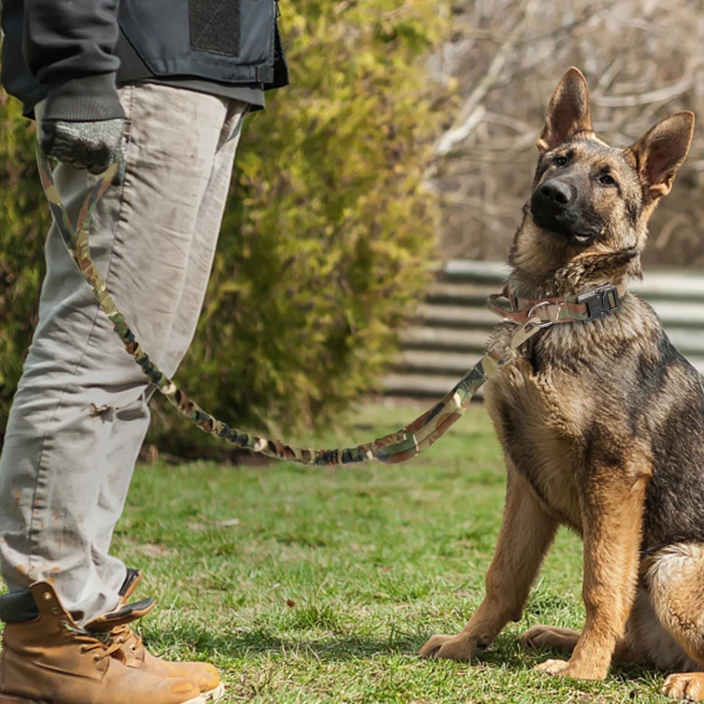 "Strong Dog Military Tactical Collar & Bungee Leash for Large Dogs